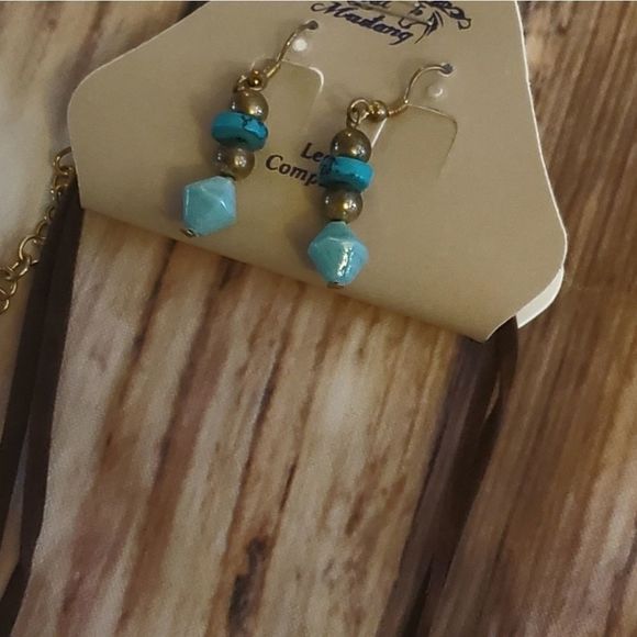 CACTUS NECKLACE SET - Picture 3 of 3